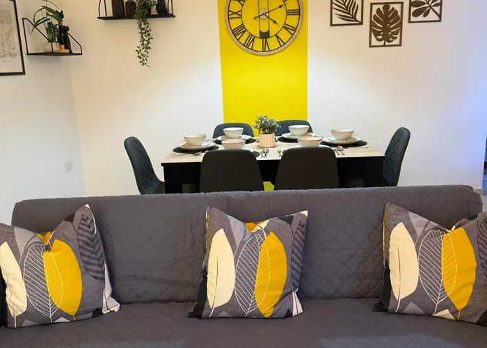 Camelia - 3 Bedroom With Terrace And Seaviews - Bugibba Promanade