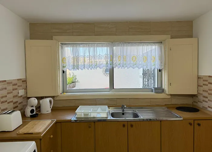 Lejlighed Camelia - 3 Bedroom With Terrace And Seaviews - Bugibba Promanade *