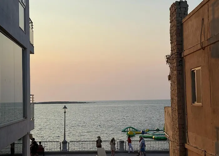 Camelia - 3 Bedroom With Terrace And Seaviews - Bugibba Promanade