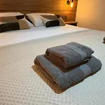 Lägenhet Camelia - 3 Bedroom With Terrace And Seaviews - Bugibba Promanade *