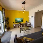 Camelia - 3 Bedroom With Terrace And Seaviews - Bugibba Promanade *