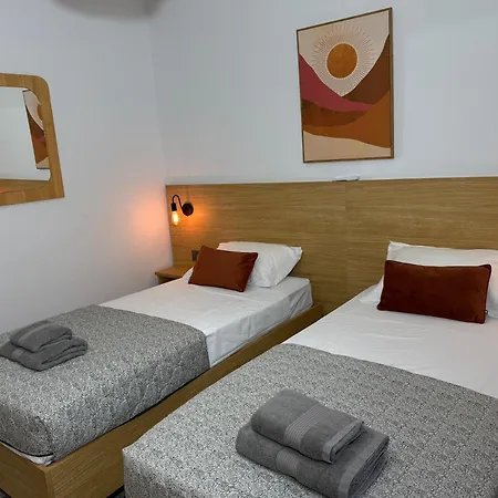 Camelia - 3 Bedroom With Terrace And Seaviews - Bugibba Promanade דירה