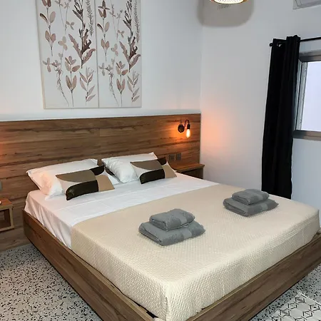 Camelia - 3 Bedroom With Terrace And Seaviews - Bugibba Promanade * סיינט פול ביי