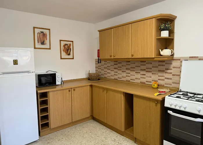 Apartamento Camelia - 3 Bedroom With Terrace And Seaviews - Bugibba Promanade