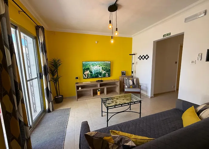 Camelia - 3 Bedroom With Terrace And Seaviews - Bugibba Promanade *